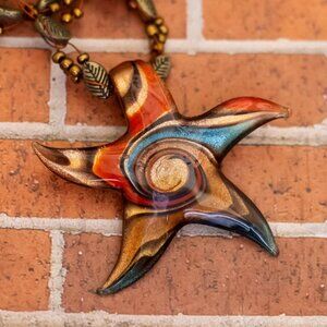 18 inch, Vintage Abstract Swirl Art Star Necklace - W24